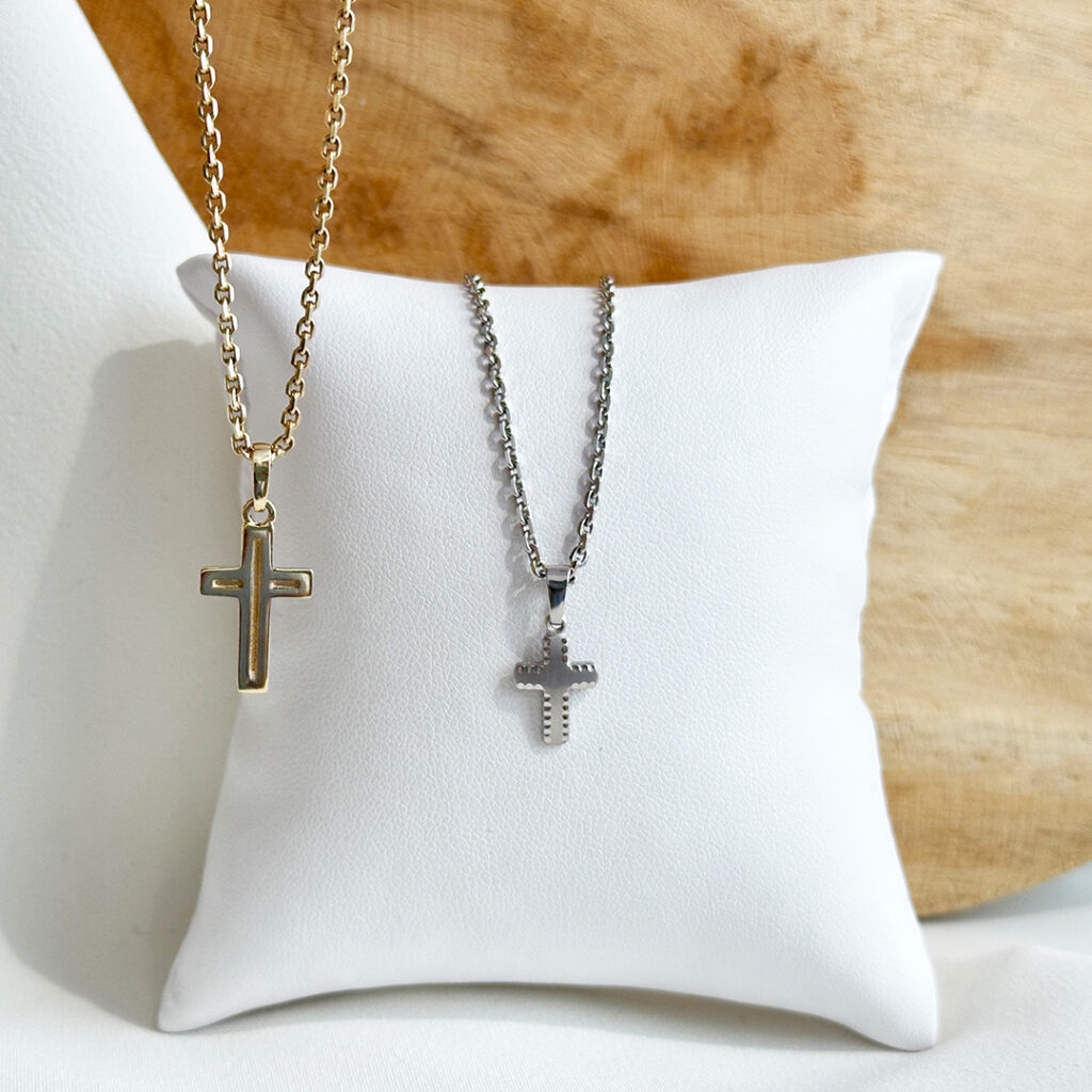 Geschenke zur Erstkommunion Goldkreuze mit Goldkette